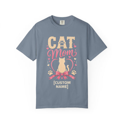 Cat Mom Personalized T-Shirt – Custom Cat Name Gift for Cat Lovers