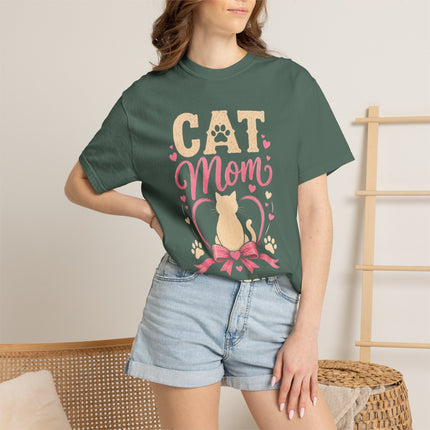 Cat Mom Personalized T-Shirt – Custom Cat Name Gift for Cat Lovers