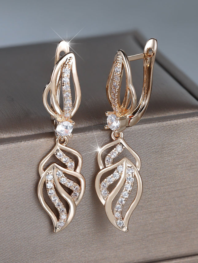 Luxury Leaf Crystal Drop Earrings for Women – Elegant Champagne Gold Earrings