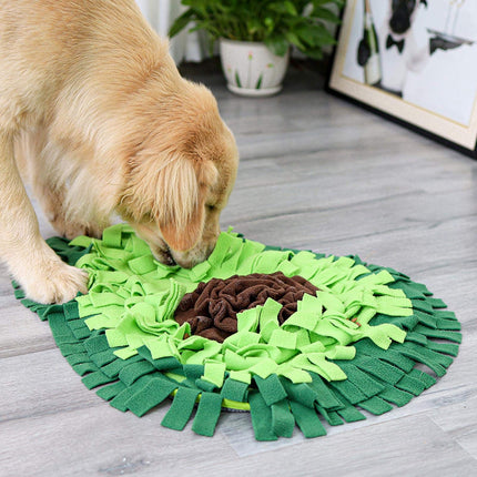 Interactive dog snuffle mat