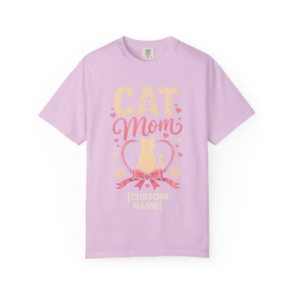 Cat Mom Personalized T-Shirt – Custom Cat Name Gift for Cat Lovers