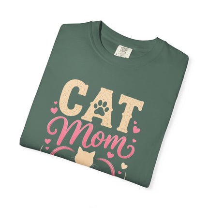 Cat Mom Personalized T-Shirt – Custom Cat Name Gift for Cat Lovers