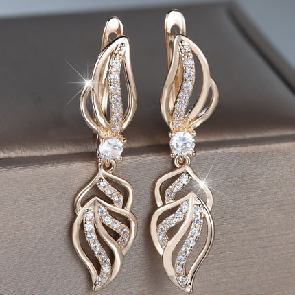 Luxury Leaf Crystal Drop Earrings for Women – Elegant Champagne Gold Earrings