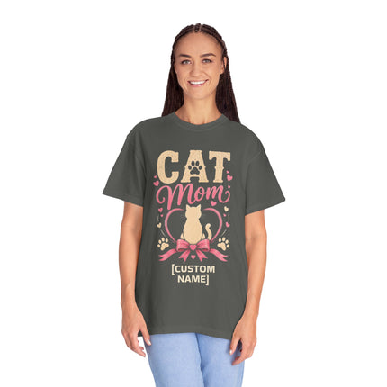 Cat Mom Personalized T-Shirt – Custom Cat Name Gift for Cat Lovers