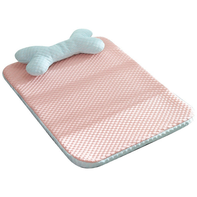 Soft summer cooling bed for cats