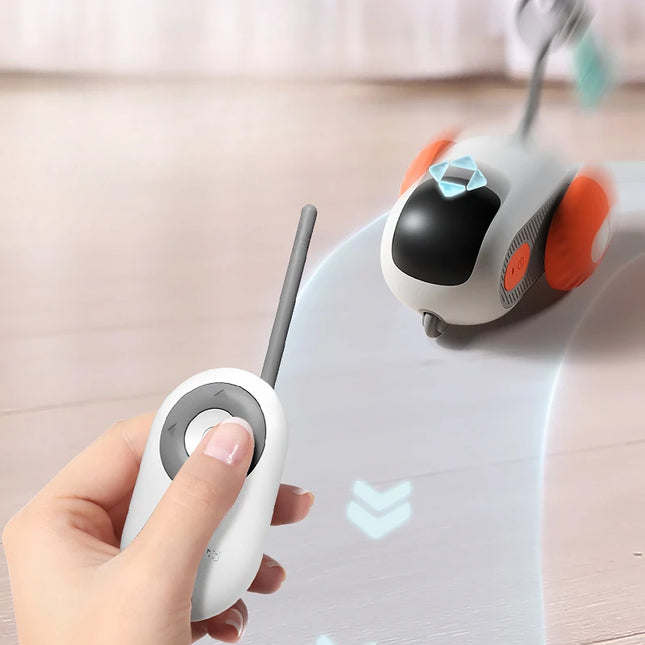 Automatic moving toy for cats