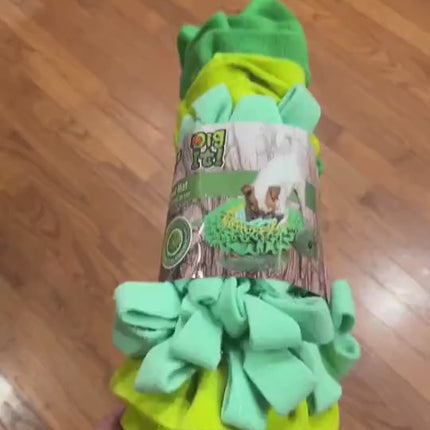Non-slip dog feeding mat